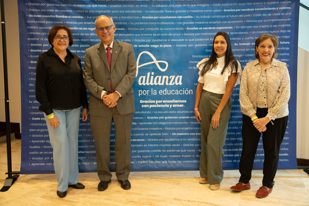 Universidad Monteávila tweet media