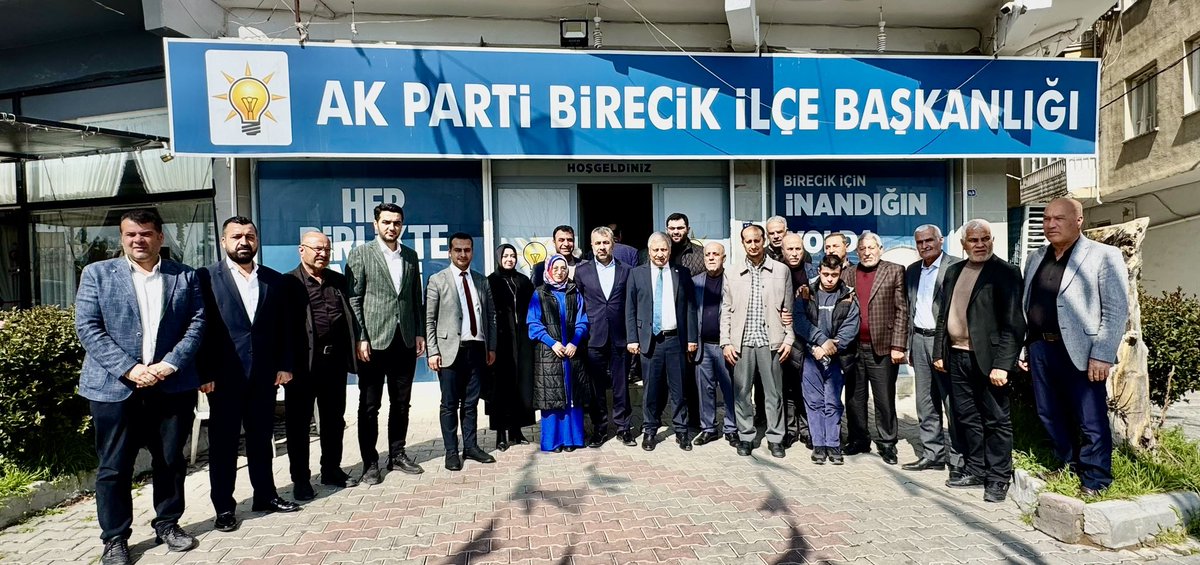 Mvklmz.Sn. <a href="/av_mfaruk/">Av.M.Faruk Pınarbaşı</a> , Ana Kademe İlçe Kordntrmz <a href="/_ozgurkarabulut/">Ahmet Özgür Karabulut</a> ve İlçe Bşknmz Sn. <a href="/AcilanErol/">Erol Ergin Açılan</a> ile birlikte Ana K.Y.K toplantımıza katılım sağladık.

İlçemiz ve teşkilat çalışmalarımız üzerine istişarelerde bulundk.
Rabbim birlik ve beraberliğimizi daim eylesin.