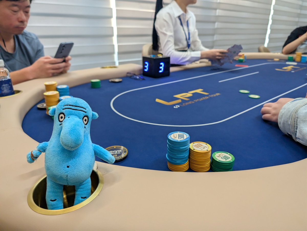 TOKABU                            /// spirit felt \\\

LONG POKER TOUR           COOK COOK 777