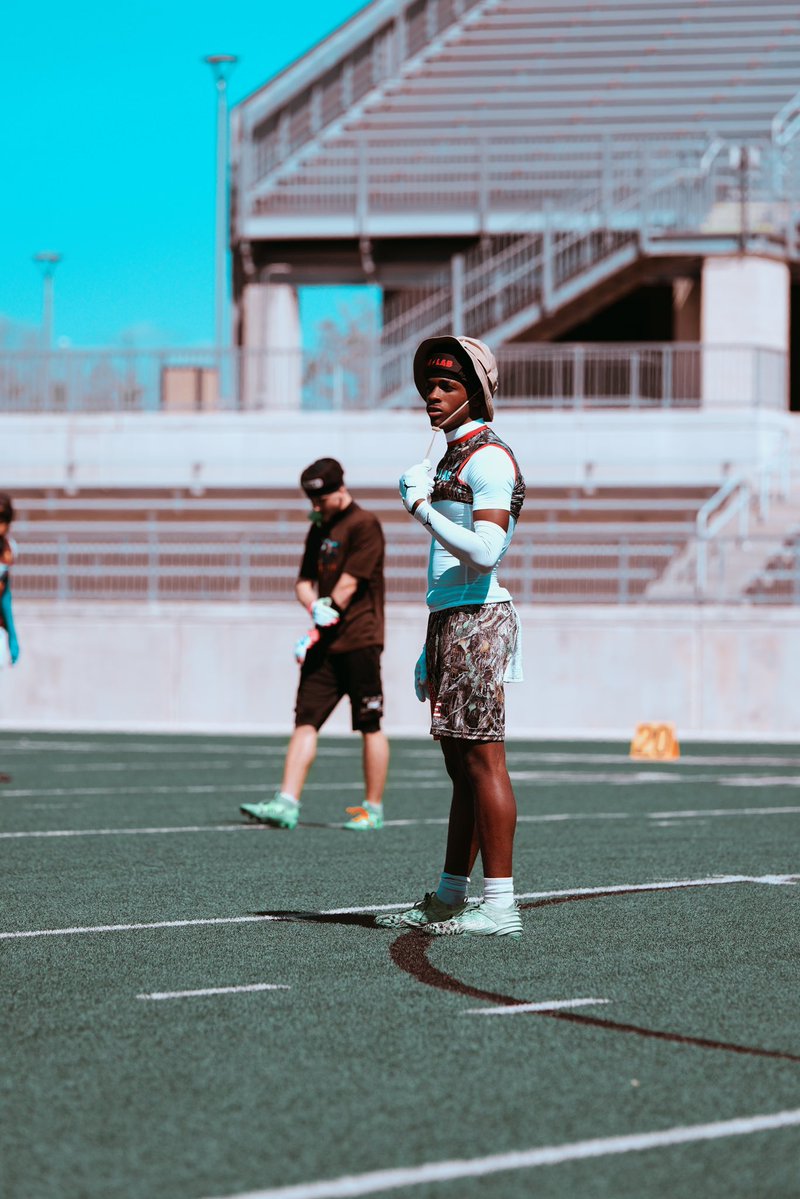 Montrail “broadway⭐️” Hackney tweet media