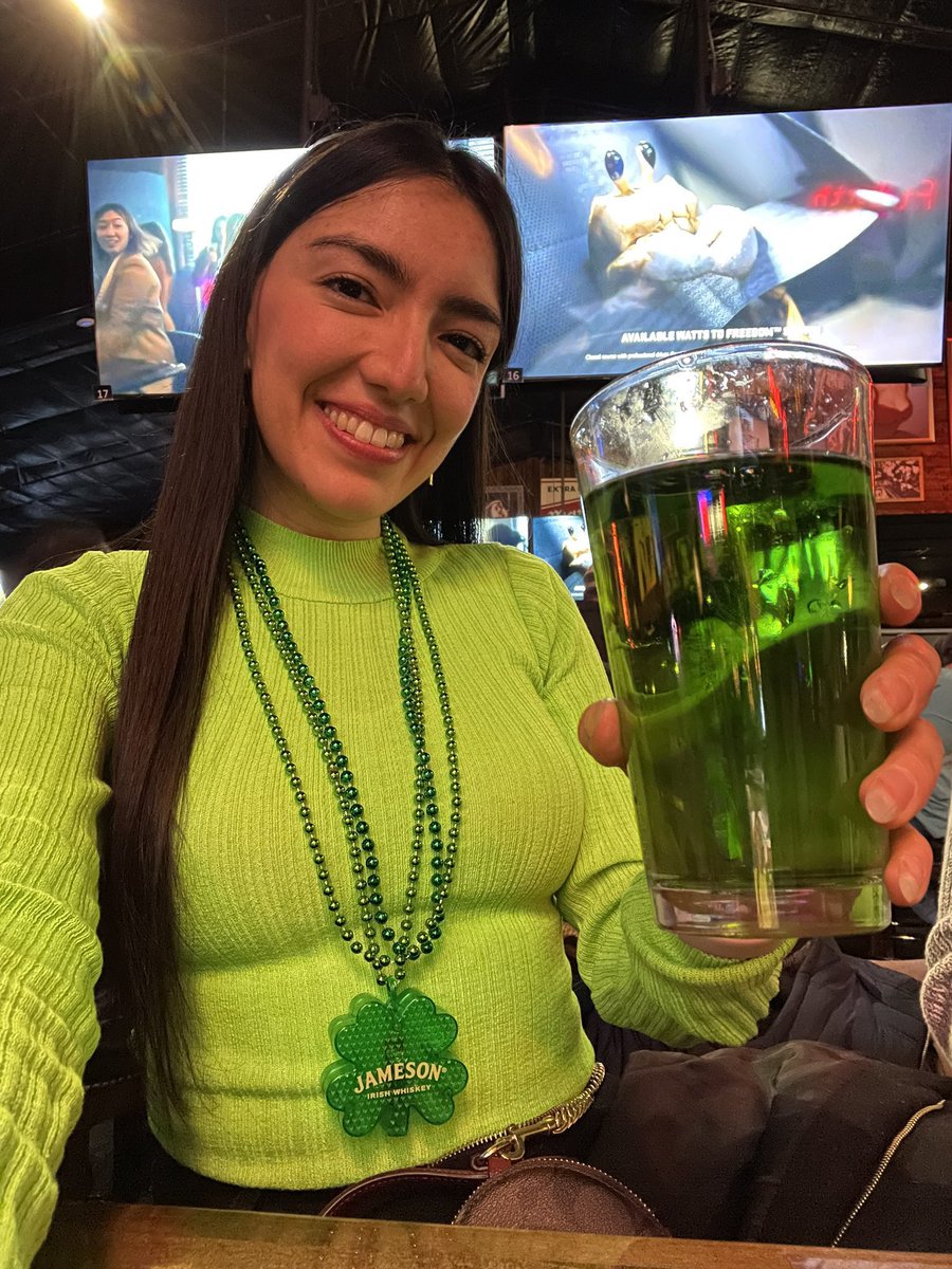 Nuclear Hazelnut 👷🏻‍♀️ tweet media