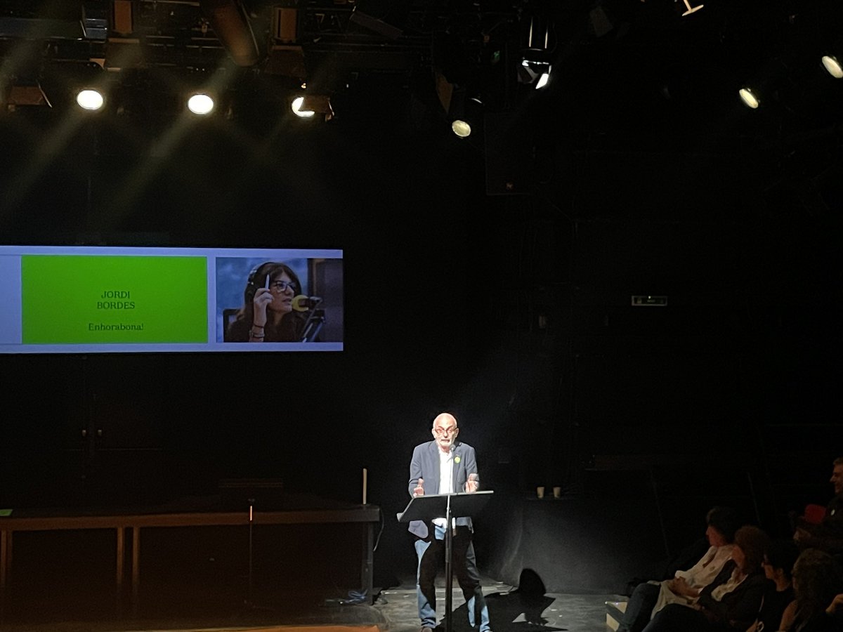 marta vives tweet media