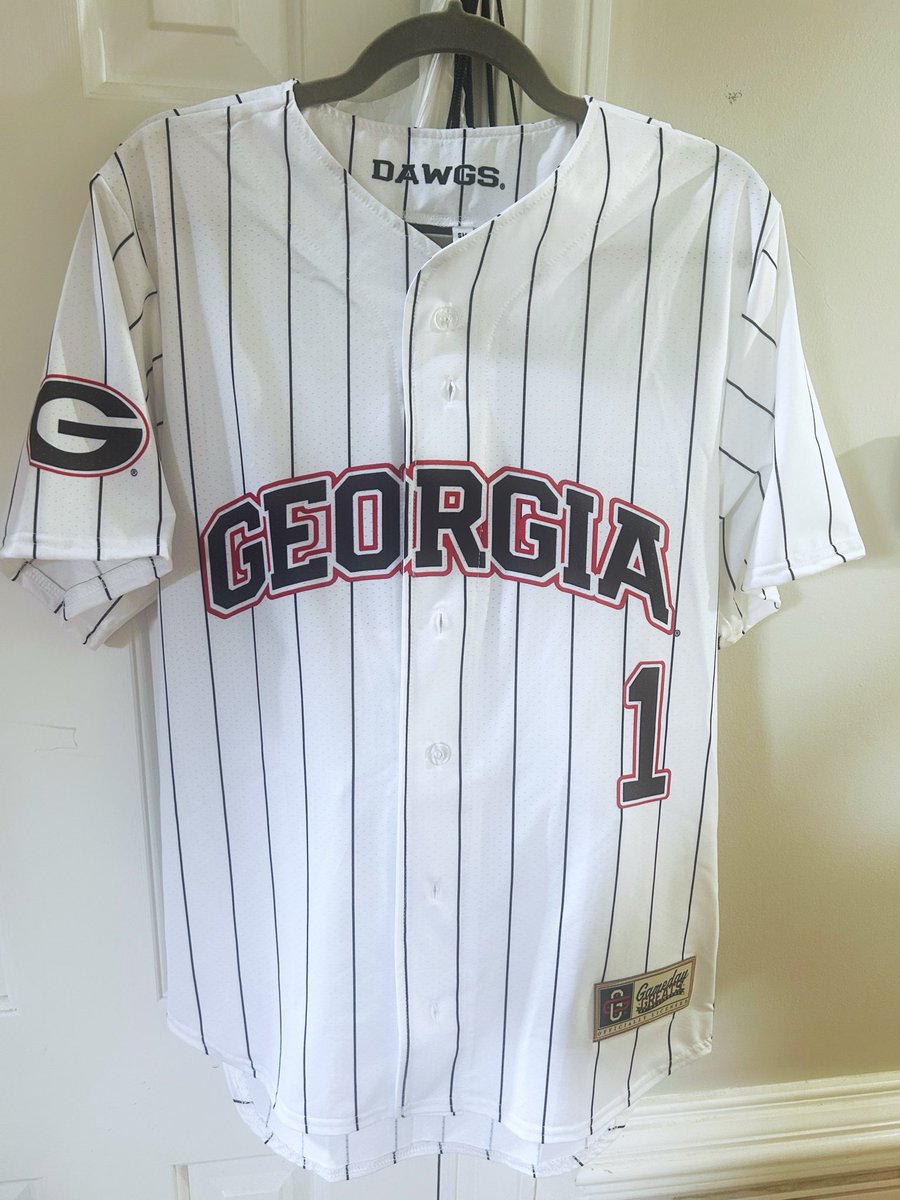 Mrs. Phillips™ tweet media