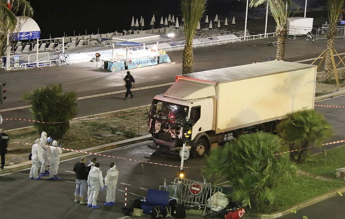 Batounet de Poisson 🌐🥐 tweet media