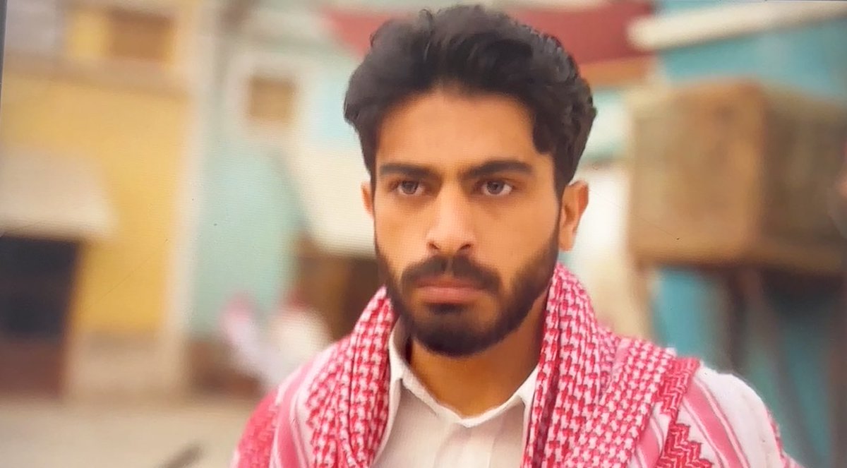 بينـاز tweet media