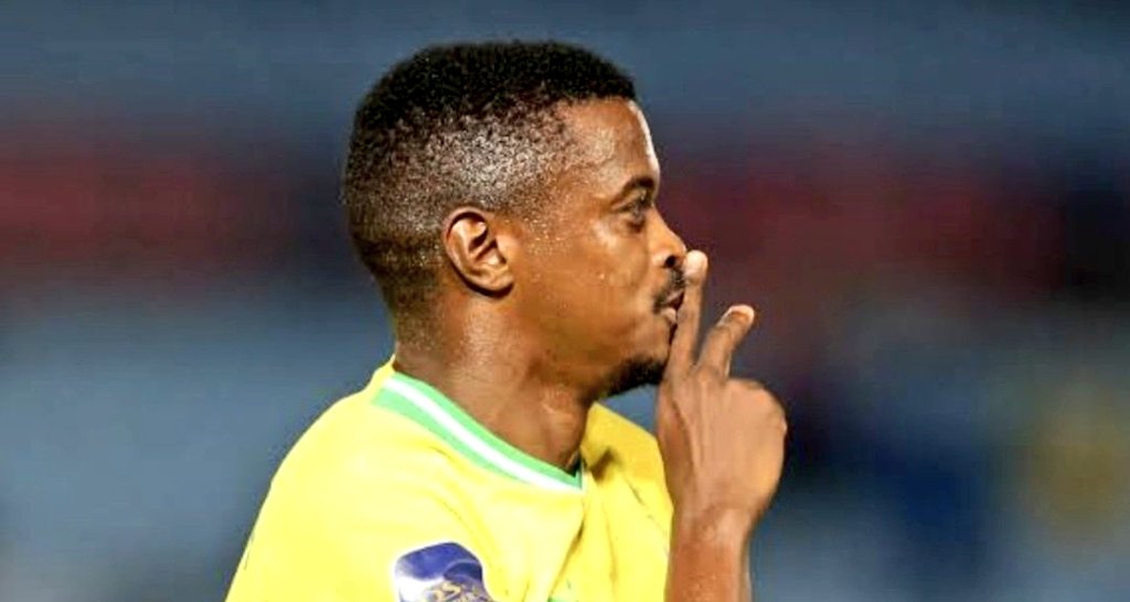 All <a href="/Masandawana/">Mamelodi Sundowns FC</a> fans, like, repost and follow one another 🟡👆🏻