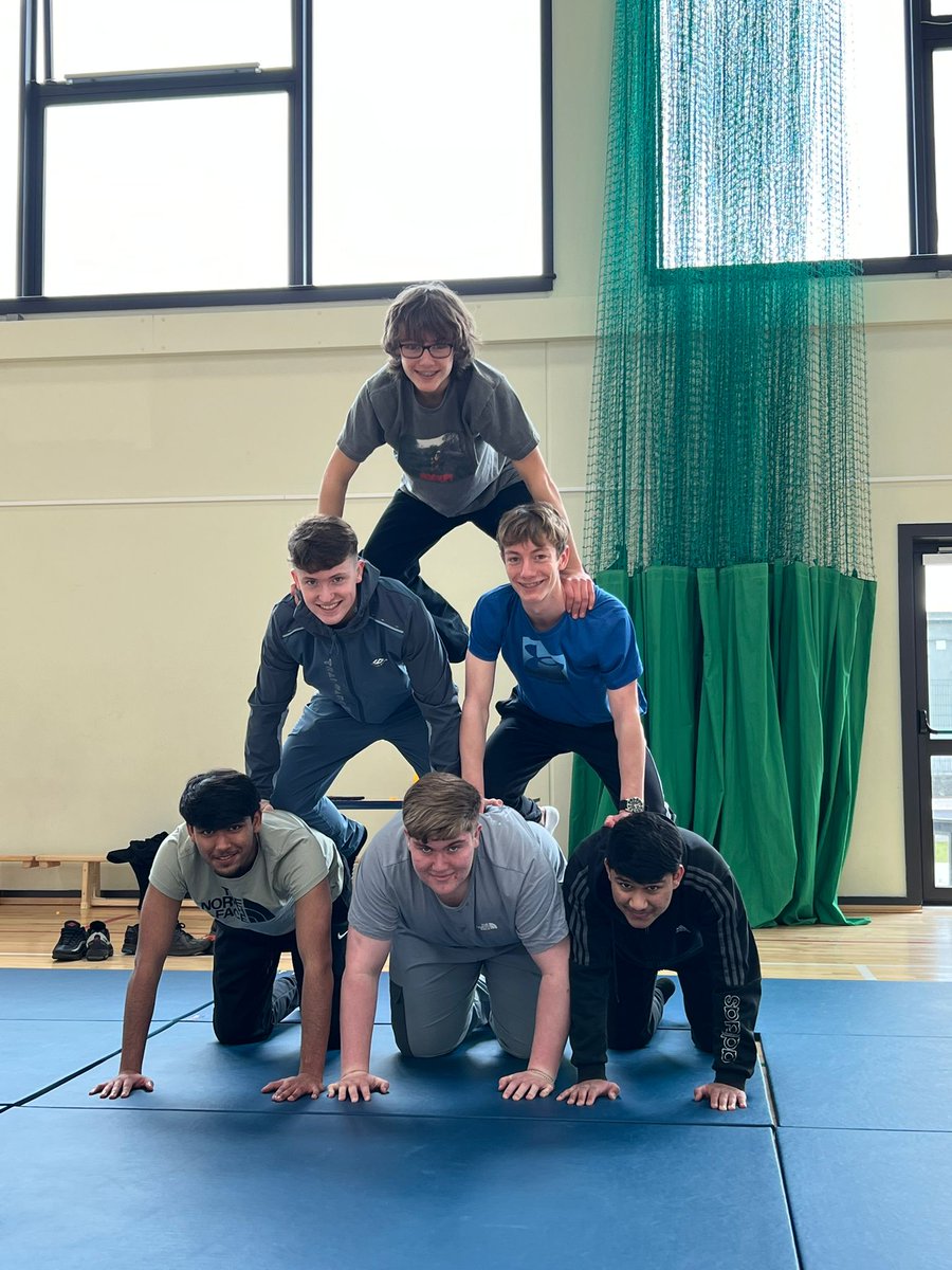 BelmayneEtss's tweet image. #TY students this week enjoying gymnastics in PE. Thanks Conor