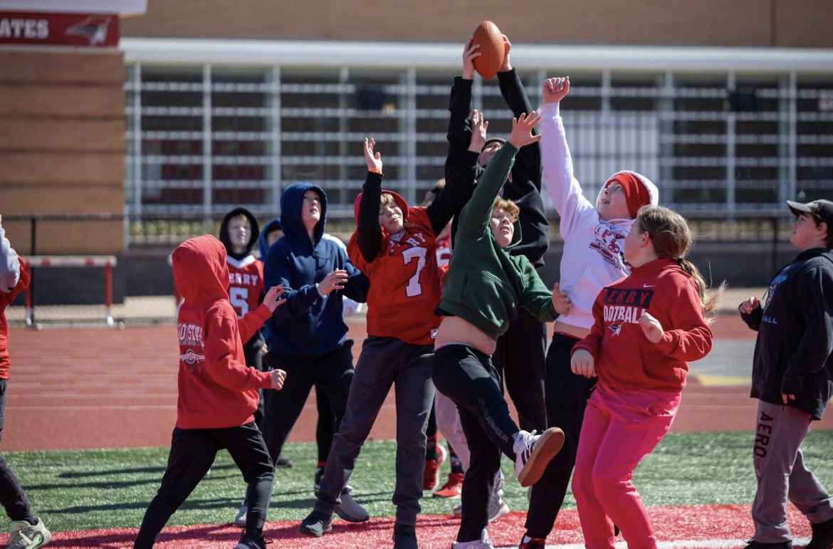 Coach Gecewich tweet media