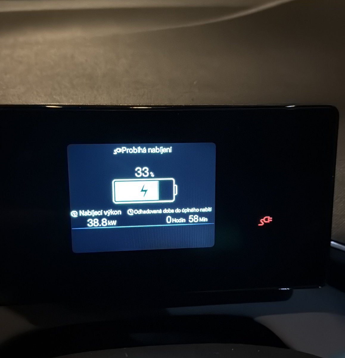 Tomáš Roud tweet media