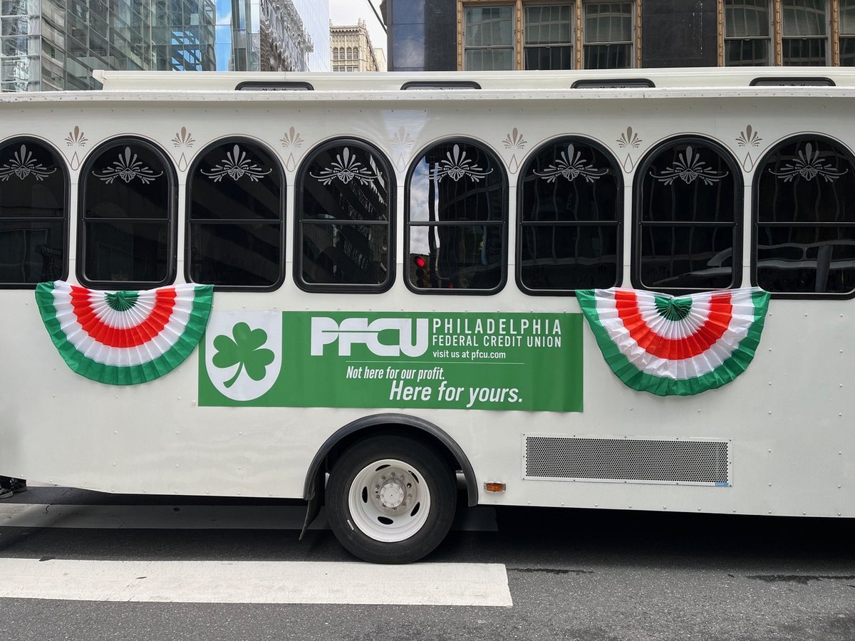 InsidePFCU's tweet image. Happy St. Patrick’s Day ☘️

We had a great time at the parade, celebrating with our members and the Philadelphia community. Thank you for another amazing year.

We are proud to continue supporting this tradition.

#PFCU #Philly #StPatricksDay