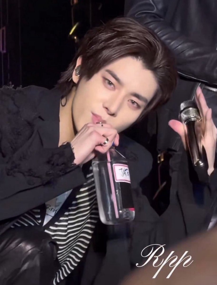 goddamn.. #JAKE #제이크