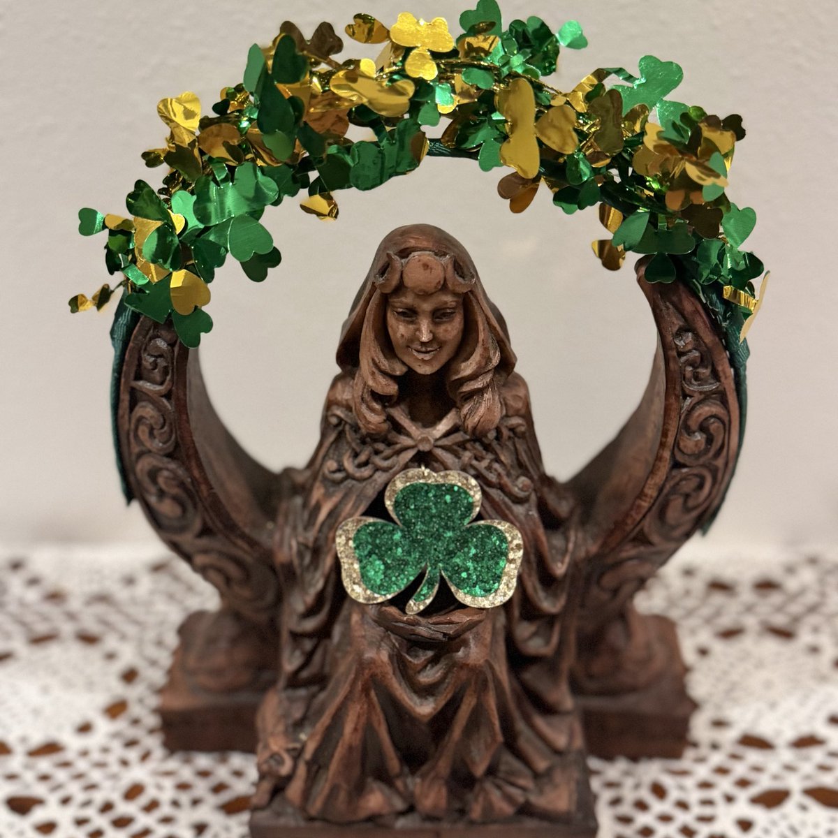 Selena Fox tweet media