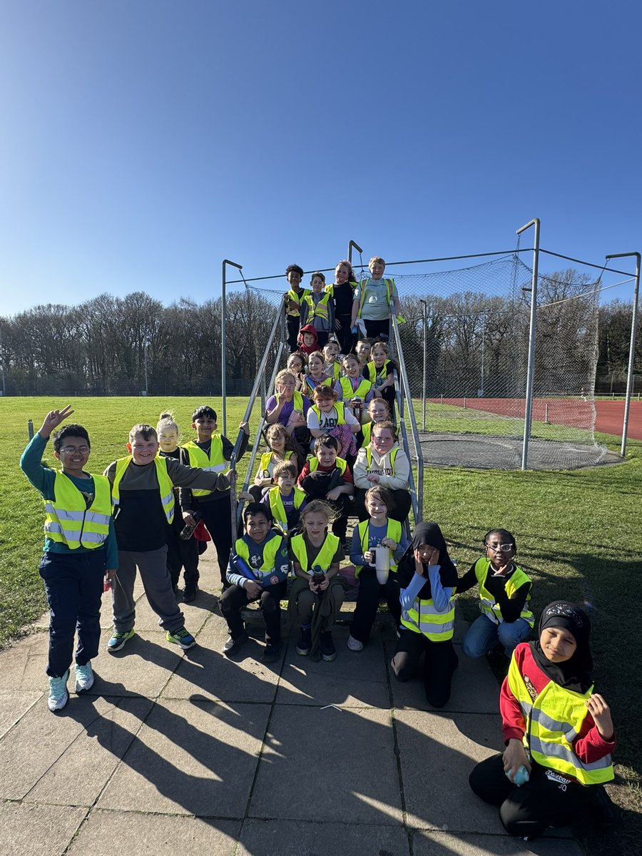 Button Lane Primary tweet media