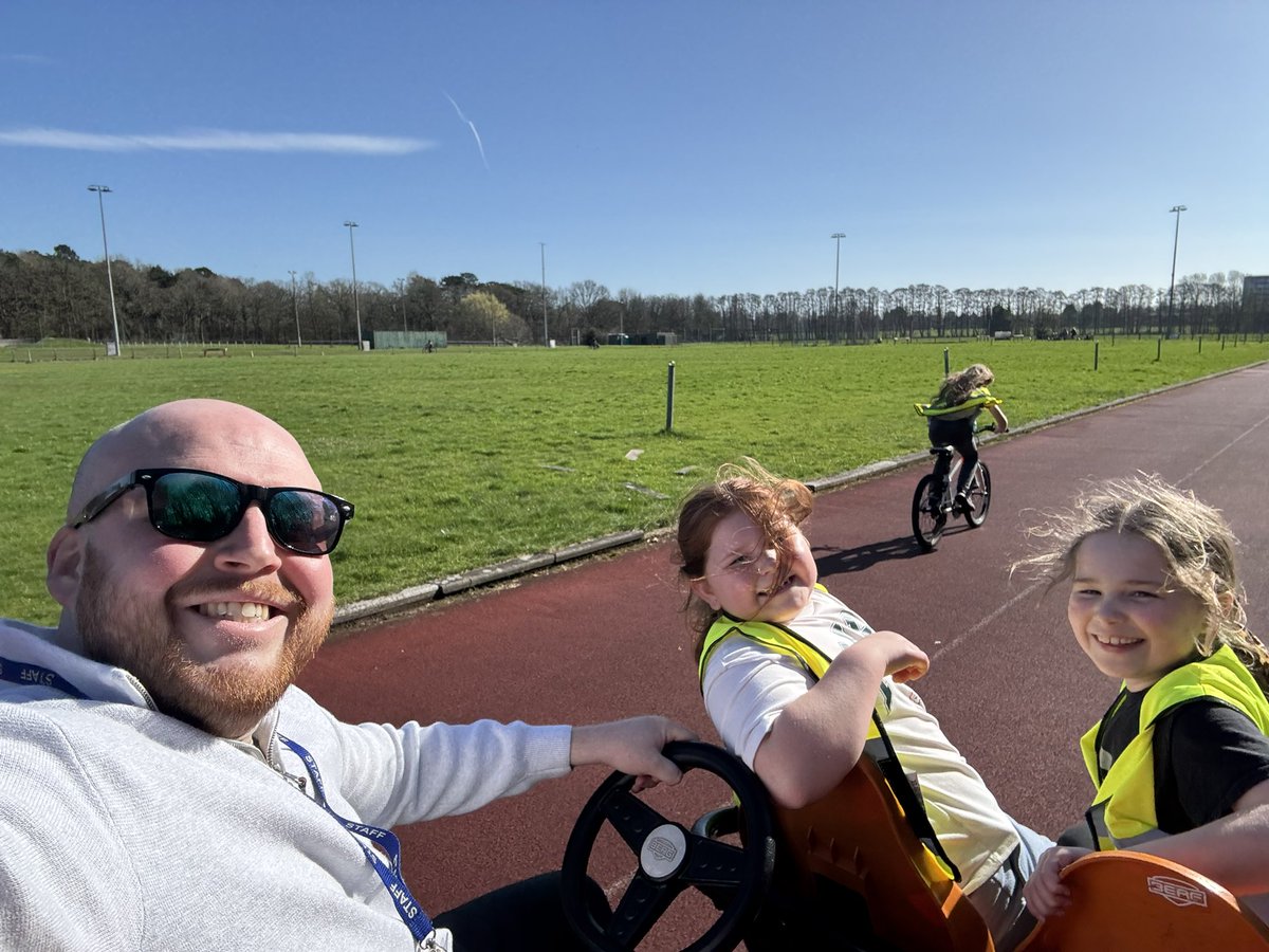 Button Lane Primary tweet media