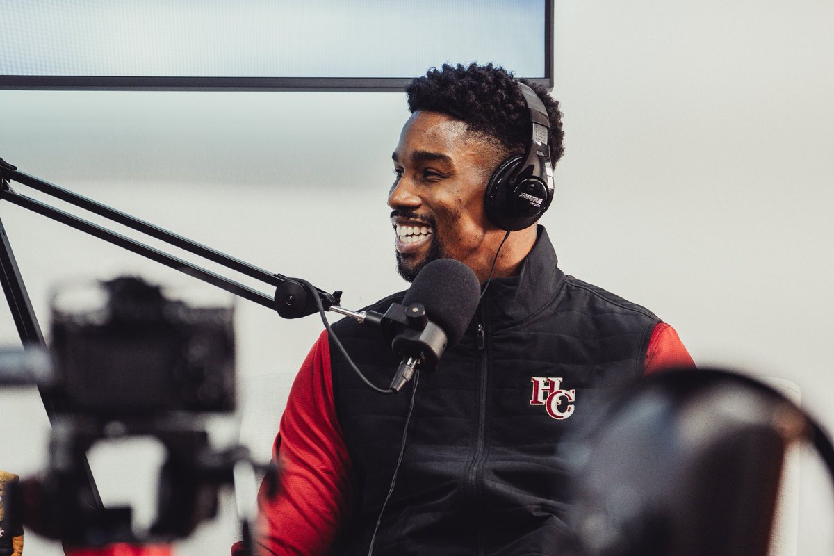 hcaathletic's tweet photo. Catch up on everything HCA athletics with the HCA Beyond the Bleachers podcast! 

In our latest episodes, Season 2/Episode 29 and 30, we caught up with assistant baseball coach David Lincoln, girls basketball’s Alanna Beckham and head football coach Q Davie! 

Listen on Spotify https://t.co/OeOkCQBaRO