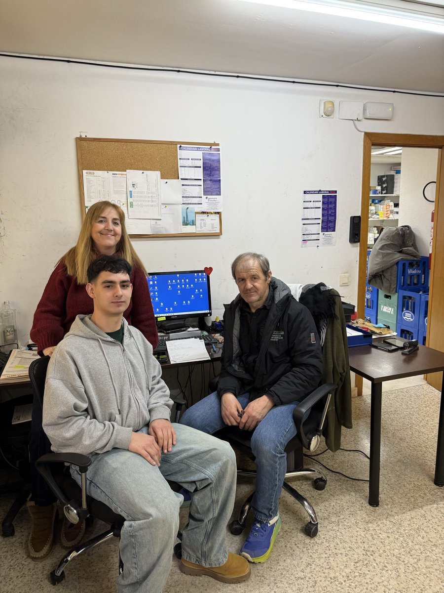 AdmNorfeuRoses tweet media