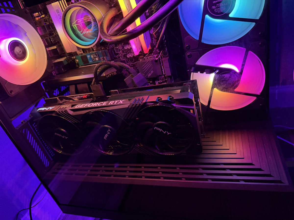 MR WORLDWIDE tweet media