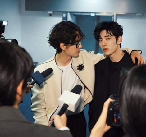 MayXian3's tweet photo. In the end, Him and I 💚❤️ https://t.co/UulkcFRxKH