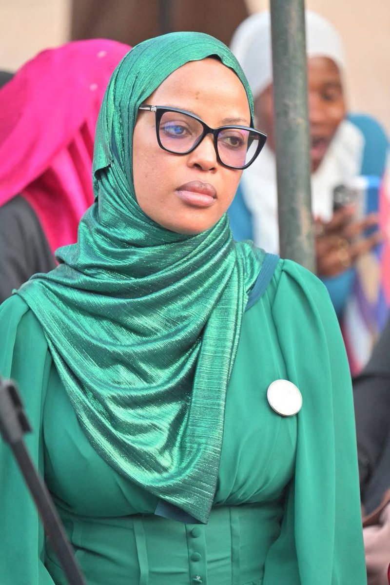 BOBI WINE tweet media