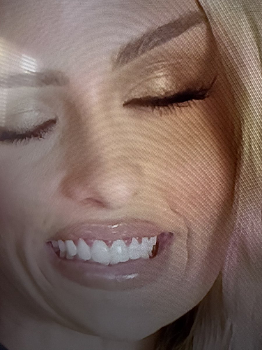 Jane Doe Ray Mee tweet media