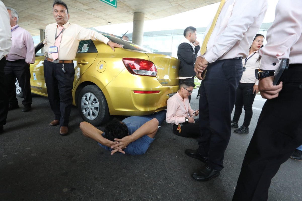 EL TIEMPO tweet media