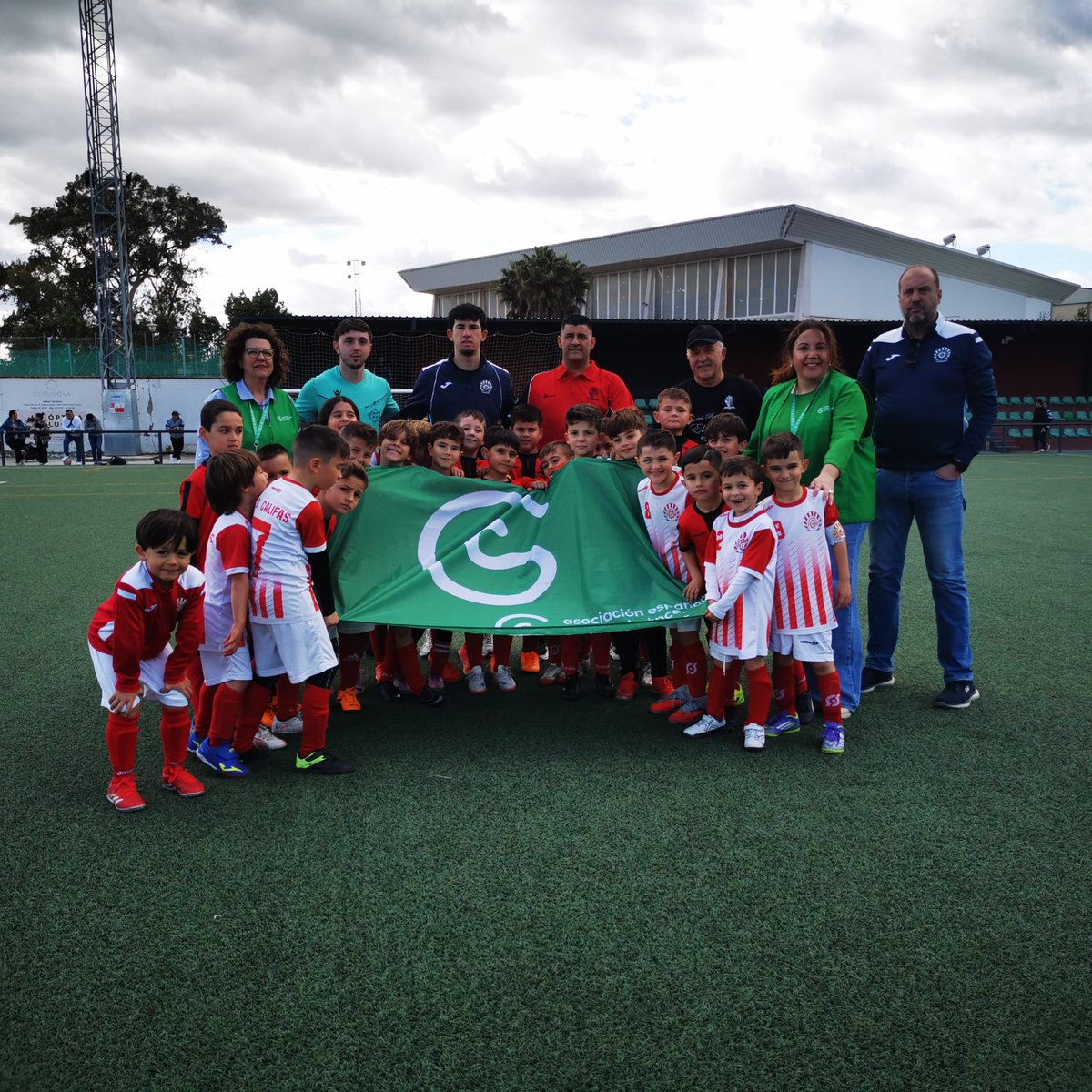 LosCalifasBalompié tweet media