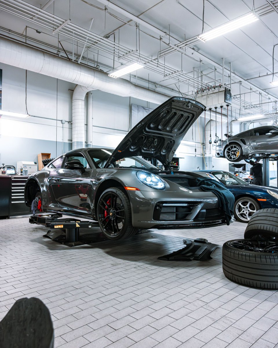 PorscheRiversid's tweet image. Does your Porsche need a spa day? 🖤🛠️
Schedule your next service through the link in our bio!
#porscheriverside #riversideporsche #porscheusa #porschedealer #porscheexperience #riverside #inlandempire #porschelife #performance #porschelove #porscheclub #porsche #porscheturbo