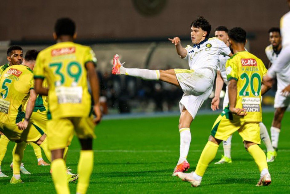 إنت محبوبي 💛💙 tweet media