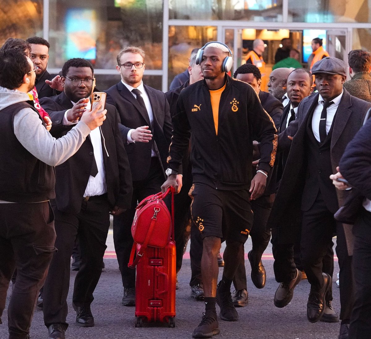 Grande Gala 🔥 tweet media