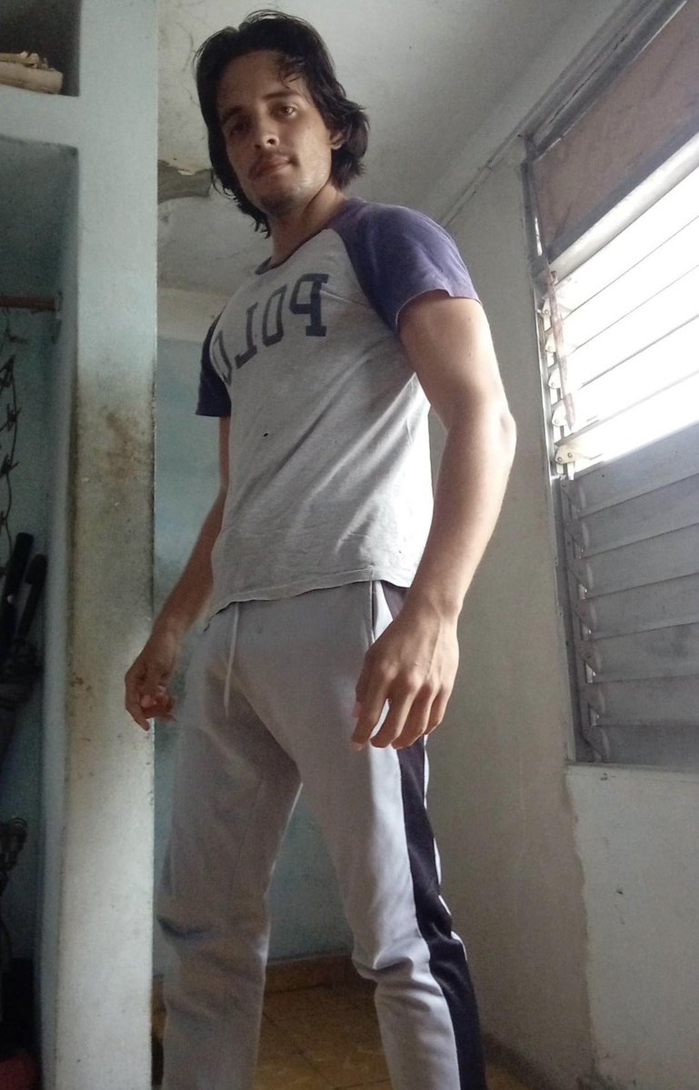 Porno Cubano 100% autentico tweet media