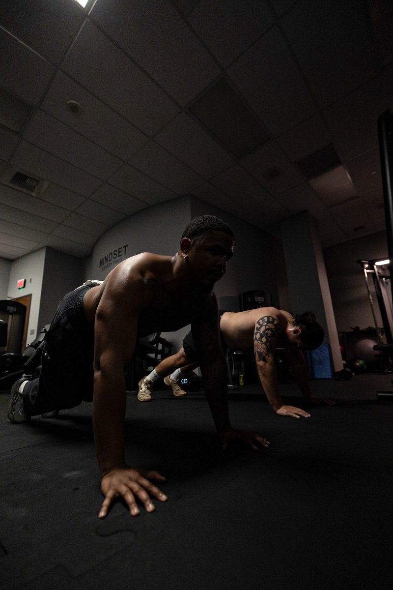 RoRo ✞ tweet media