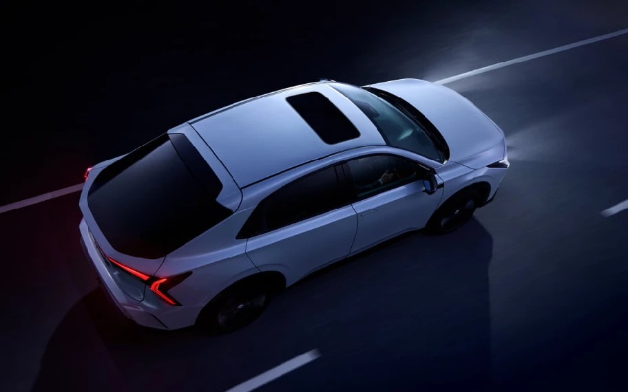 Planoinforma's tweet image. 🚘👀 ¡Honda revive un ícono! El legendario Insight, pionero de los autos híbridos desde 1999, regresa con una nueva propuesta: ahora será un SUV totalmente eléctrico, adaptándose a la nueva era de movilidad. Chécalo 👉🏻 tinyurl.com/552m8m9a
#autos