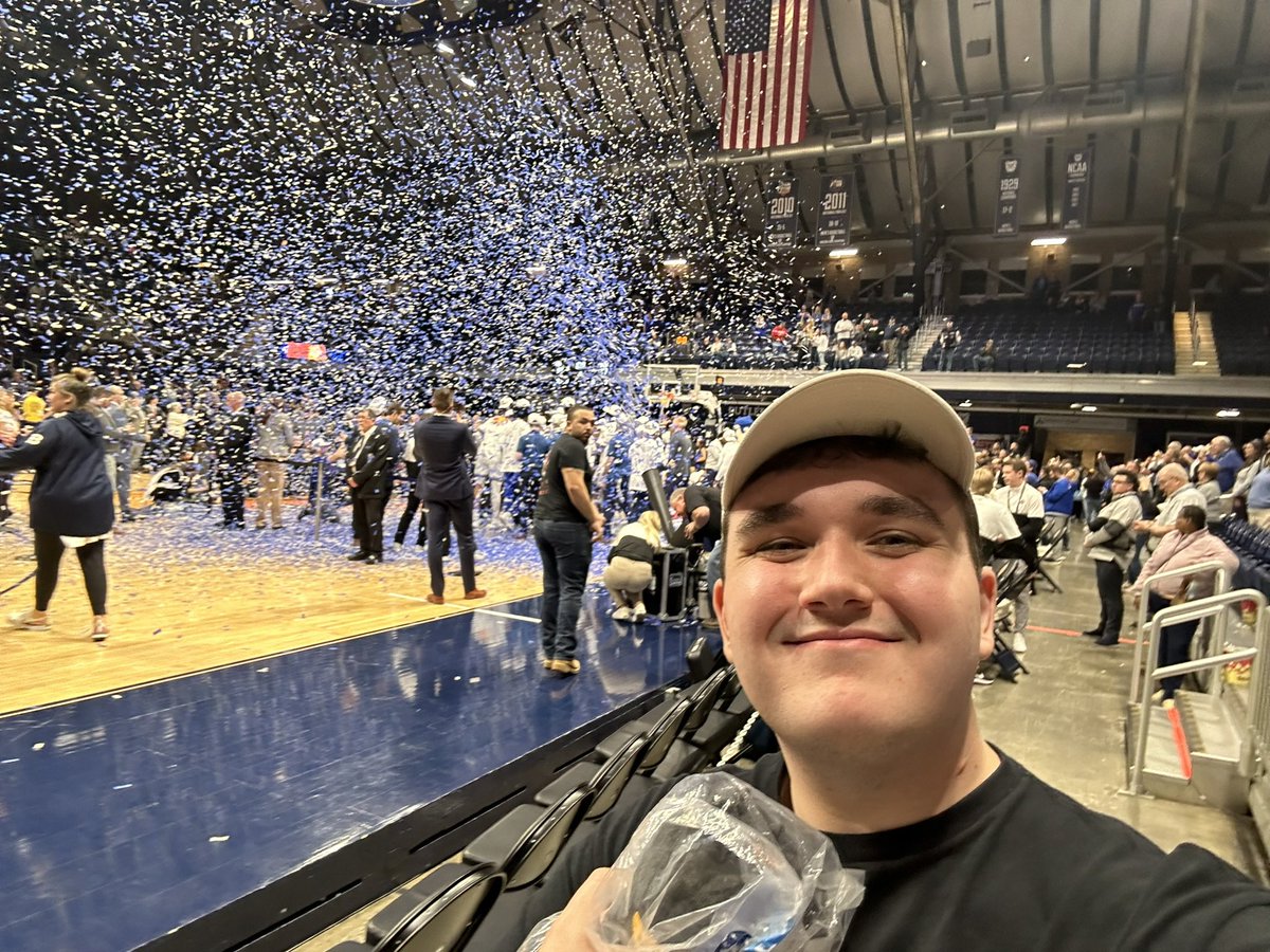 Cole B. Lee tweet media