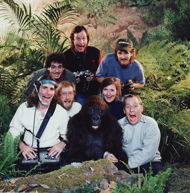 CrichtonBooks's tweet image. For #Congo (1995), #StanWinston Studio built Amy the gorilla with 23 radio-controlled servos — puppeteers studying real primates, engineers rewriting what was possible. #Crichton inspired ambition on every level.