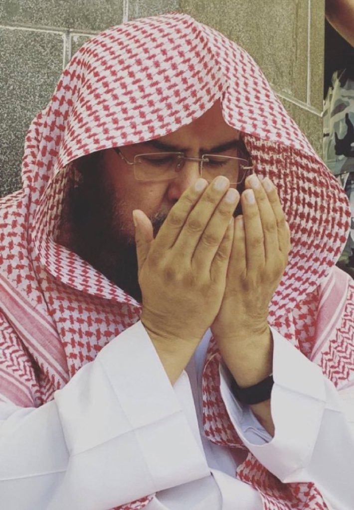 in_11p's tweet photo. للتاريخ🚨…. 

لشيخ عبدالرحمن السديس يصل للعام رقم 36 في ختمه القران بالحرم 👏♥️

اعجازي الله يحفظه https://t.co/CEQLkrxTfu