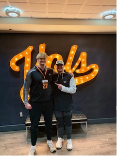 Luke Burger 2027 OT tweet media