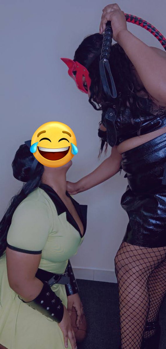 GiftGift54691's tweet photo. Who is available to join Daddy &amp; Mommy 👑🍓🌸👣💅🐶
https://t.co/WRllmoCXJP
#mistress_in_riyadh
Come to mommy👑 https://t.co/iYMtJSdb4g