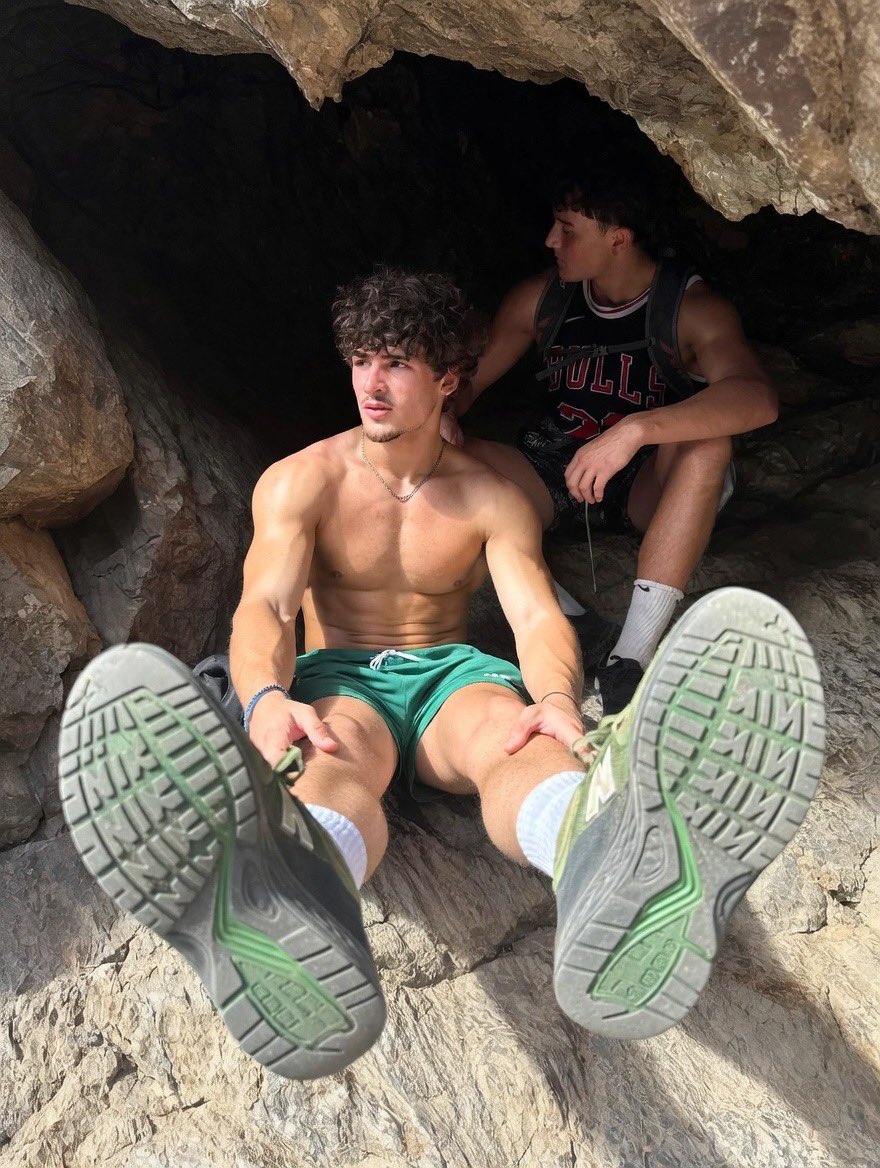 KING FARROWTAIT 🇬🇧 tweet media