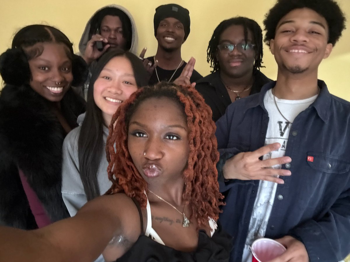 Thatmangyro🇩🇴 tweet media