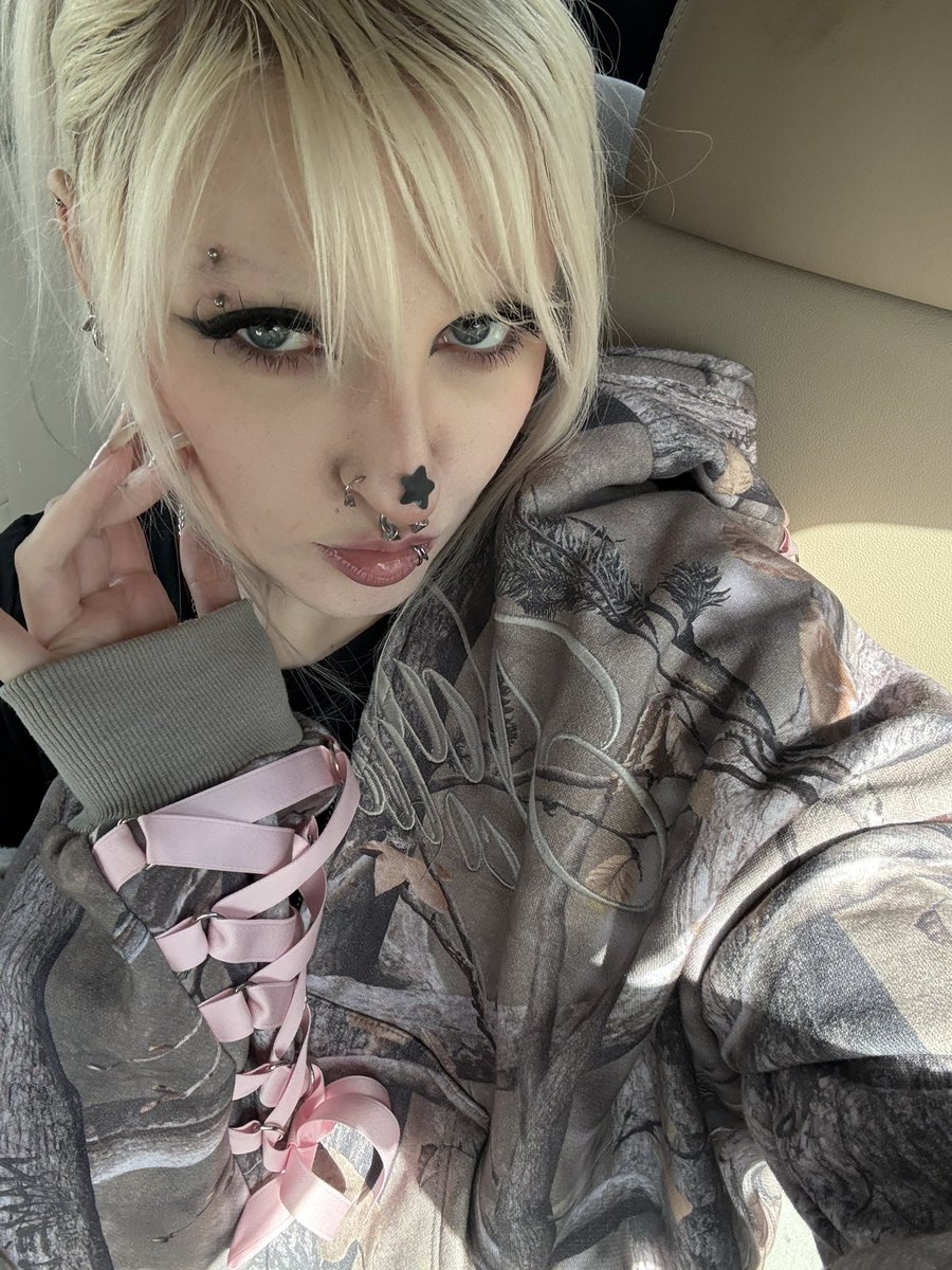 gutter16 tweet media