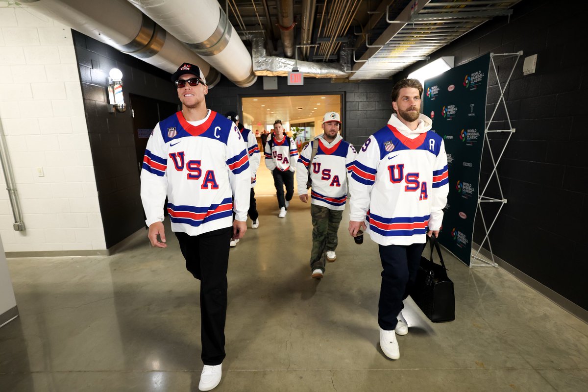 B/R Open Ice tweet media