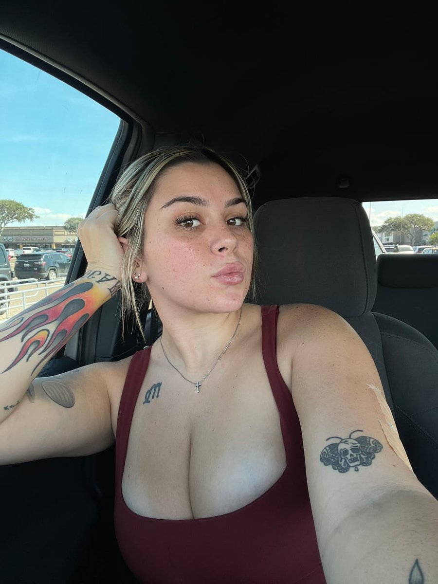 Karri Murrains🥰🥰 tweet media