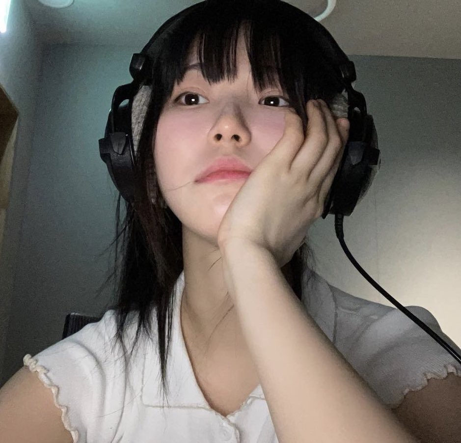 jiheon pics ✧ tweet media