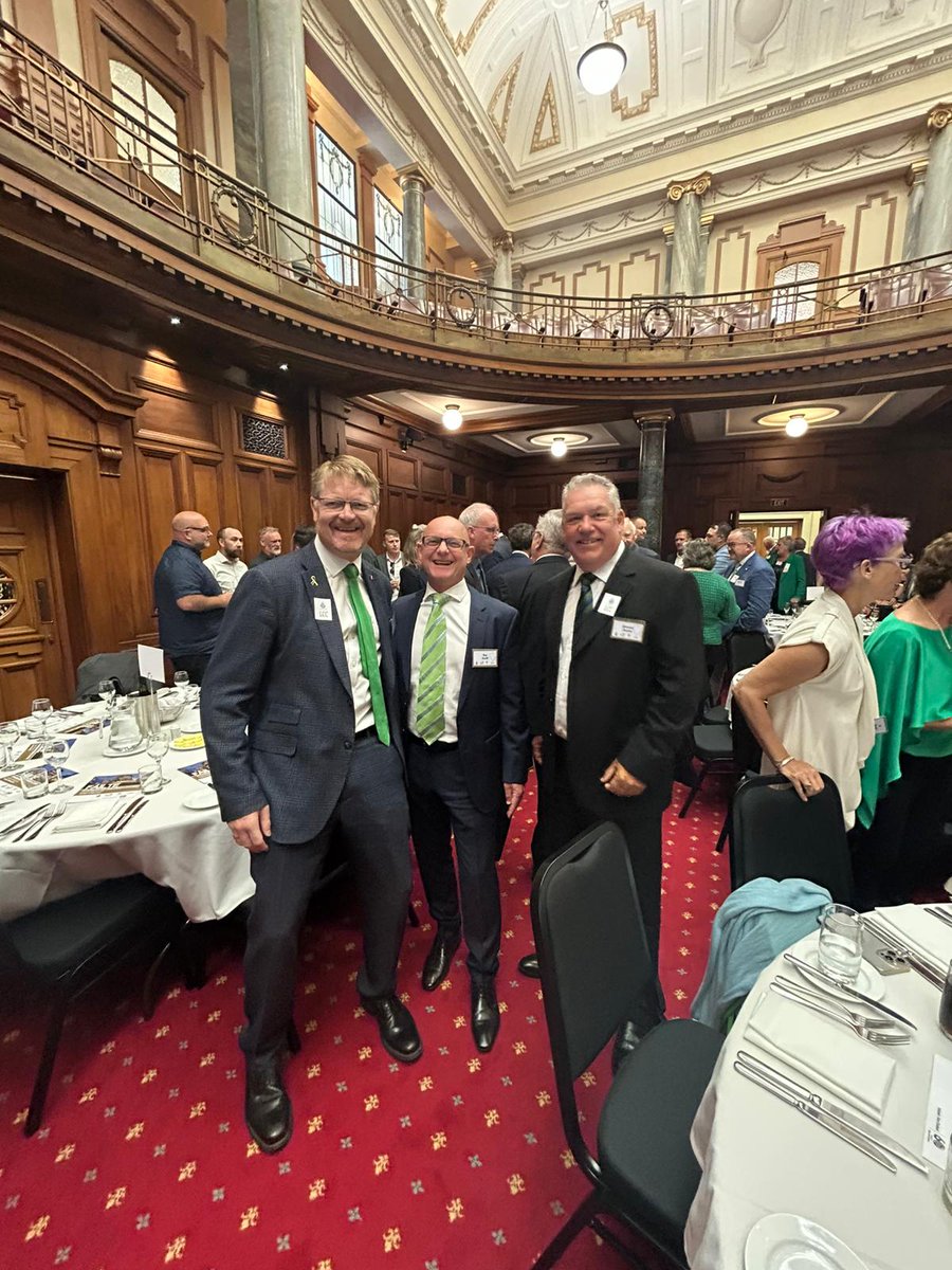 Lawrence Meredith 🇪🇺 tweet media