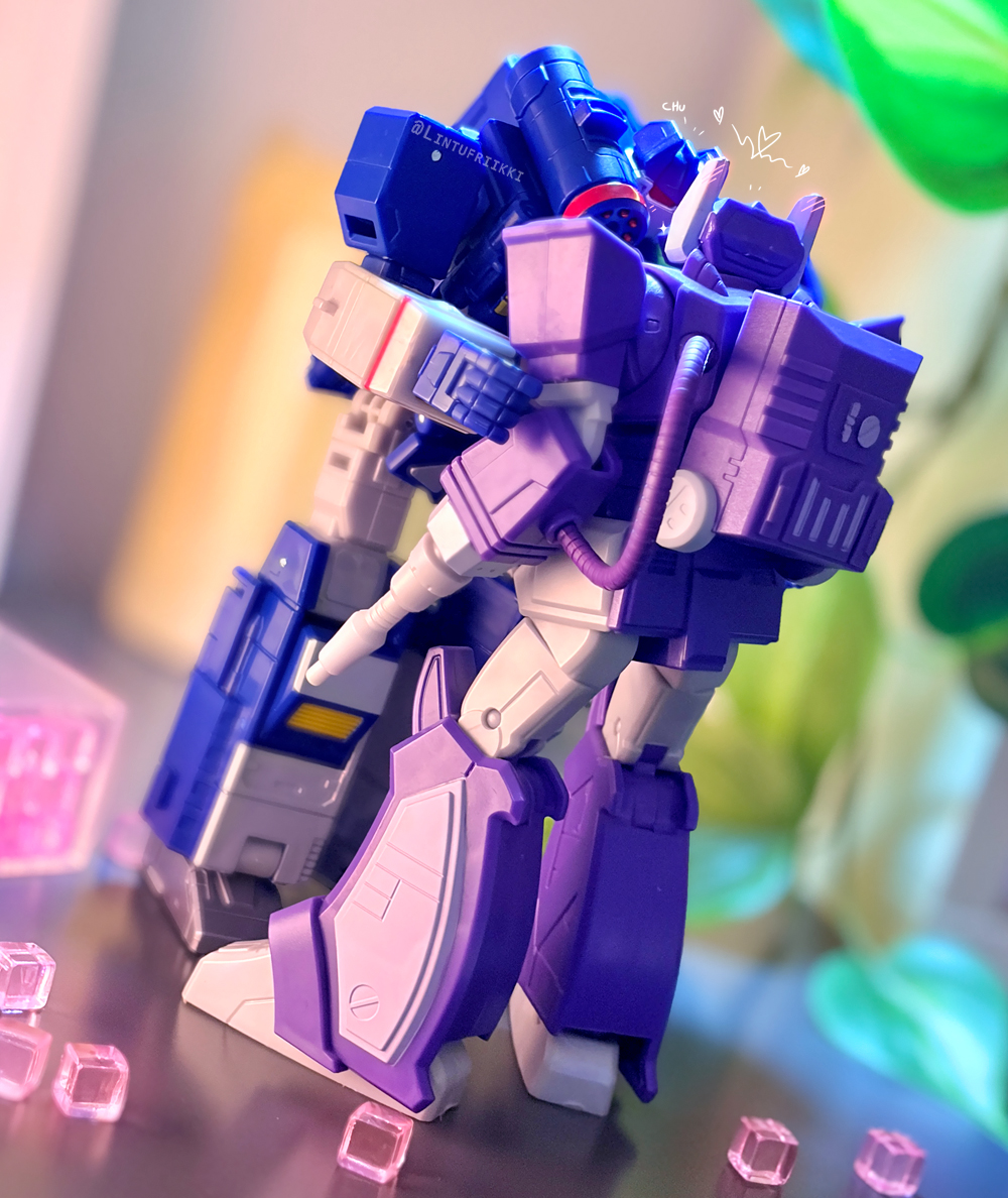 wavewave sweetness 💙💜 these two figures are so perfect together