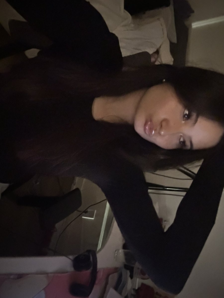 jazmine˚⁠☆˳⁠° tweet media