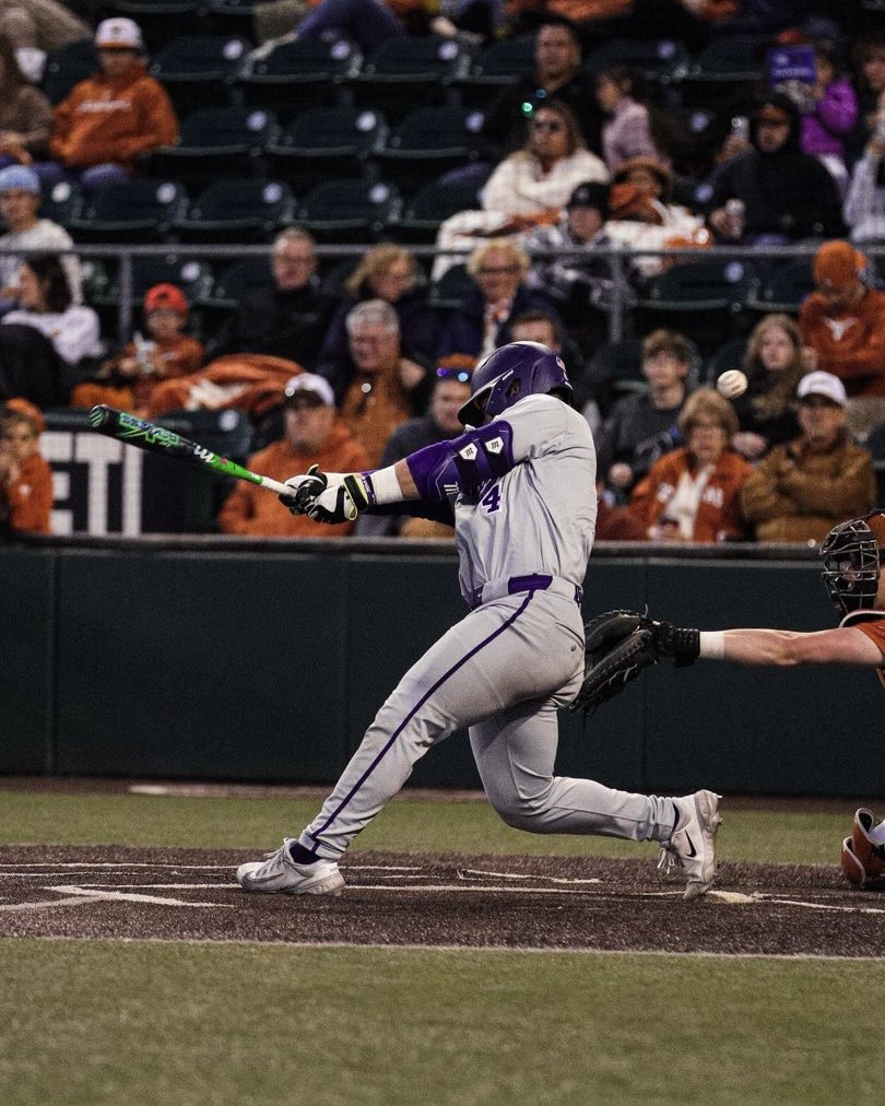 NCAA Baseball tweet media