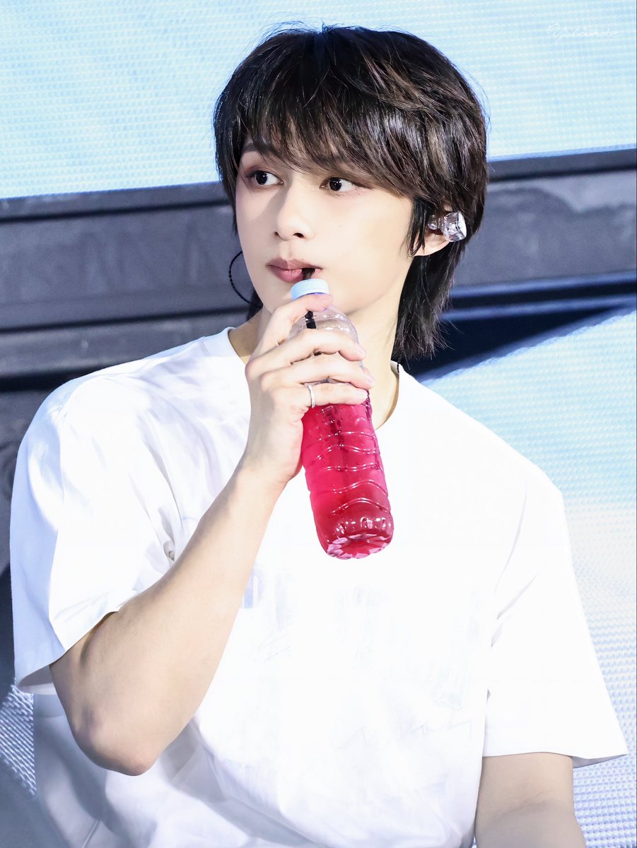 Yolande_svt tweet media