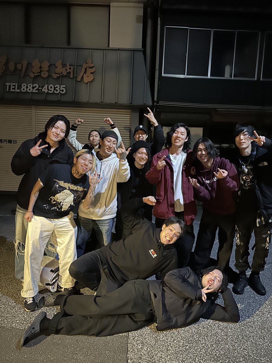 BIOLANTE_KOCHI's tweet photo. 数日経ちましたが　
改めて3月15日の
Sailing Before The Wind
-DESTINATION RELEASE TOUR-
高知公演
ありがとうこざいました！

四国最南端まで最先端の極上メタルコアを届けてくれた
Sailing Before The Wind
会場スタッフ、来場してくれた方
力を貸してくれた仲間
全ての方に感謝します！ https://t.co/Z53Zq6yP48