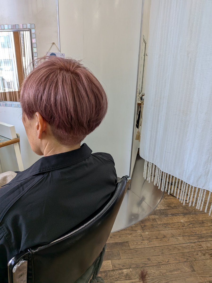 floram2009's tweet photo. さくら系COLOR🌸髪質を見極めお客様に最適なスタイルを提案させて頂きます。BY りょう
ご予約はお電話・ネットから承ります。
🖥️https://t.co/5JzjonCRZc
☎️ 0492254489
#floram ＃川越市 #���越美容室 #川越駅東口 #マンツーマン施術 #丙午 #ダブルカラー #桜色 #春髪 #さくらカラー #美髪 #ブリーチ https://t.co/lWFURdGmc1